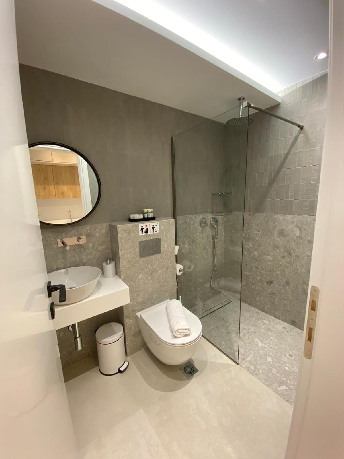 Sealuxe Living Aparthotel Nea Iraklitsa Εξωτερικό φωτογραφία