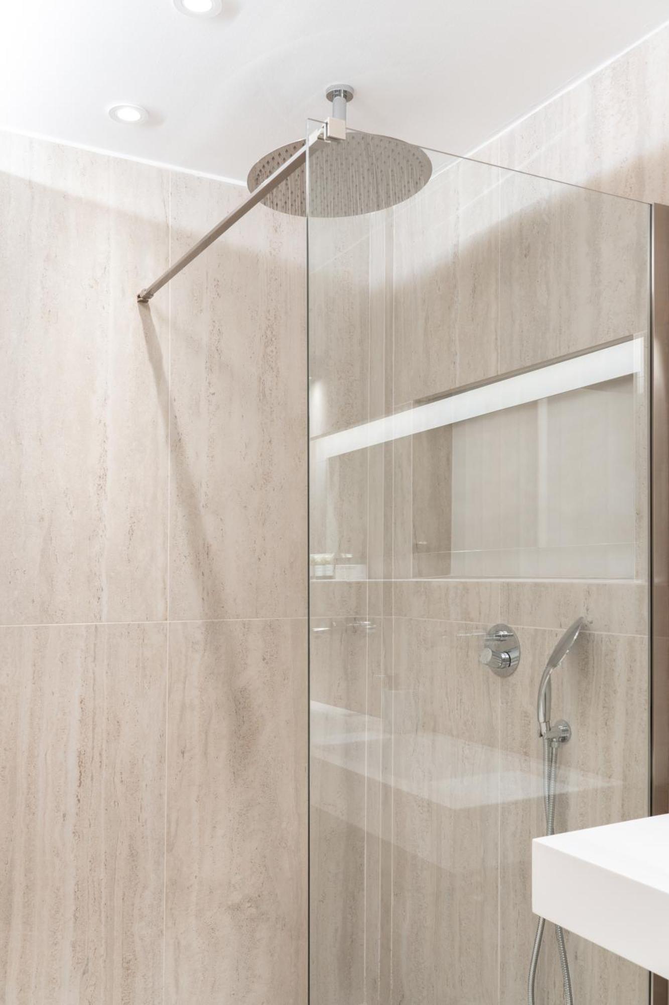Sealuxe Living Aparthotel Nea Iraklitsa Εξωτερικό φωτογραφία